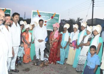 सोलापूर दक्षिणमधील 5 कोटी 40 लक्ष निधीच्या विकास कामांचे भूमिपूजन ; सुभाष बापूंनी रोजगार निर्मितीचा केला संकल्प