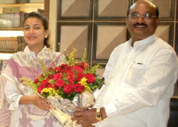 आमदार प्रणिती शिंदे यांच्या वाढदिनी शहरात ‘चेतन्य नाहीच’ ; दक्षिणच्या सुरेश हसापुरे यांनी मारले मैदान