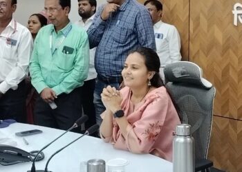 “अतीशय सुंदर, मला अभिमान वाटतो तुमचा” ! सीईओ मनीषा आव्हाळे यांनी कर्मचारी युनियनचे का केले कौतुक