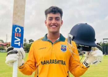 अरे व्वा ! सोलापूरचा आर्शिन कुलकर्णी खेळणार आयपीएल ; लखनऊ सुपर जायन्ट्सने विकत घेतले इतक्या लाखात