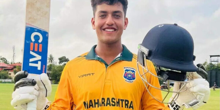 अरे व्वा ! सोलापूरचा आर्शिन कुलकर्णी खेळणार आयपीएल ; लखनऊ सुपर जायन्ट्सने विकत घेतले इतक्या लाखात