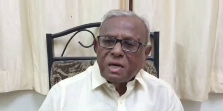 सोलापूरचे माजी खासदार धर्मण्णा सादुल यांचे निधन