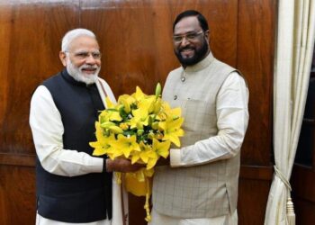 सोलापुरात भाजपाला अमर साबळे चांगला पर्याय  ; पवारांचे राजकीय विरोधक ते…., काय आहे साबळे यांची ओळख