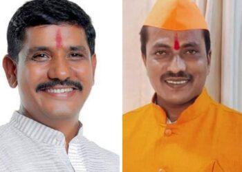 सोलापूरच्या भाजपमध्ये अखेर पेटले रे बाबा ! ये तो होना ही था ! शहराध्यक्ष -सरचिटणीस मध्ये सोशल वॉर