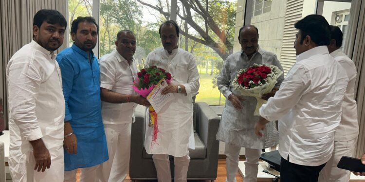 माजी आमदार रविकांत पाटील, सुधीर खरटमल यांनी घेतली अजित पवारांची भेट ; भेटीमागे दडलंय काय?