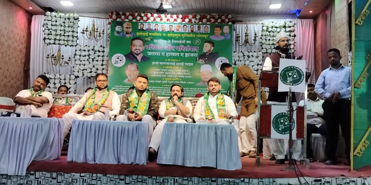 फारूक शाब्दी यांनी सोलापूरच्या मुस्लिम नेत्यांना घेतलं फैलावर ; तुम्हारा जमीर मर गया है क्या?