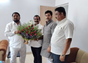 राष्ट्रवादीचे किसन जाधव भेटलो सावंत सरांना ; शिवाजी सावंत है तो सब मुमकिन है !