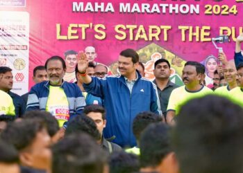 Devendra fadnvis in gadachiroli