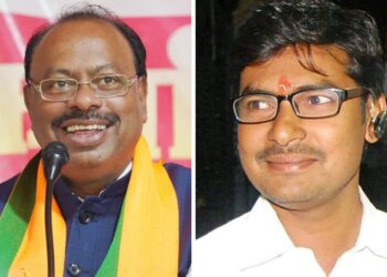 संजय साळुंखे लेबर फेडरेशनवर बिनविरोध ; बावनकुळेंनी दिल्या साळुंखेना दूरध्वनी वरून शुभेच्छा….