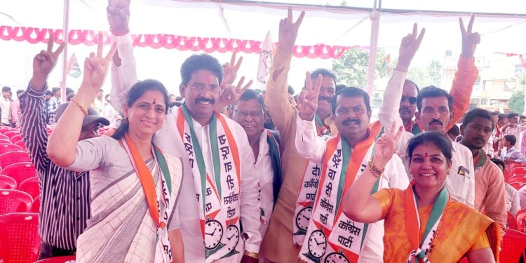 सोलापुरात महेश कोठे यांना धक्का ; बिज्जू प्रधानेसह अनेक समर्थक अजित पवारांच्या राष्ट्रवादीत