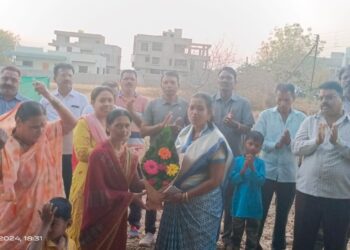 माजी नगरसेविका राजश्री चव्हाण यांचा कायम पाठपुरावा ; शहरापासून शेवटच्या समर्थ सोसायटीत गेली ड्रेनेज लाईन