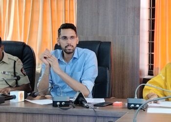 आता थेट शाळेवरच फौजदारी गुन्हे दाखल करणार ; दहावी- बारावी परीक्षेसाठी यंदा जिल्हा प्रशासन झाले अती स्ट्रिक्ट