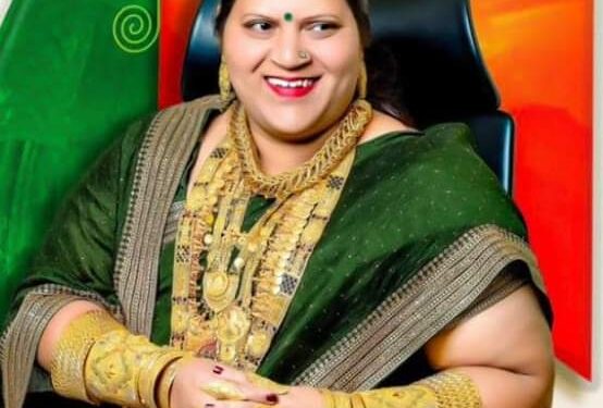 सोलापूरचे इंद्रभवन ते आता थेट दिल्लीच्या संसदचे वेध ; श्रीदेवी फूलारे आता लोकसभेसाठी इच्छुक