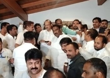 महाराष्ट्रात सेवानिवृत्त निमलष्करी जवानांना नोकरीत आरक्षण द्या ; उपमुख्यमंत्री अजित पवारांना निवेदन