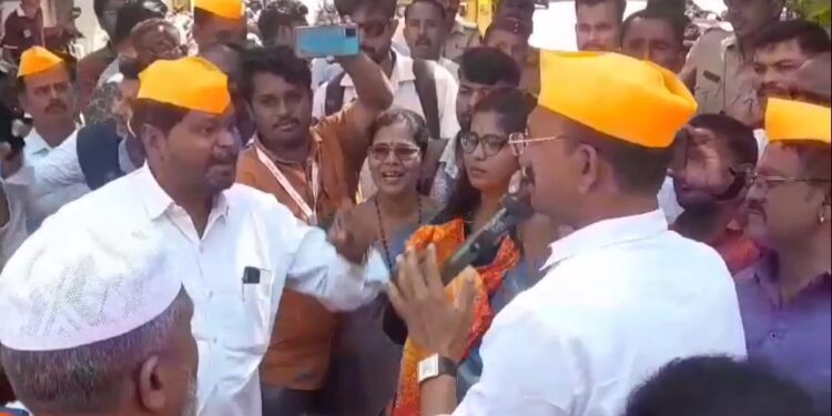 आ. प्रणिती शिंदेंचा गैरसमज ; मराठा समाज बांधवांचा त्यांचा निवासस्थानासमोर प्रचंड गोंधळ