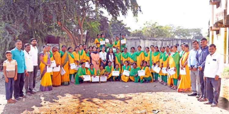 कुलश्रेष्ठ कंपनीचे कार्य कौतुकास्पद :- शांभवी कल्याणशेट्टी ; होम मिनिस्टर ची मानकरी ठरली कुंभारीची सुजाता जडगे