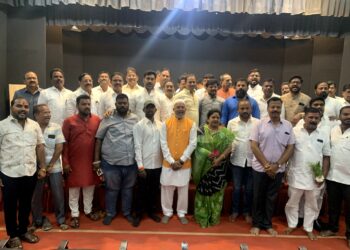 सोलापूर शिवजन्मोत्सव मध्यवर्तीच्या उत्सव अध्यक्षपदी सुभाष पवार, कार्याध्यक्ष रवी मोहिते तर खजिनदार सुशील बंदपट्टे ; बैठकीत झाले हे आवाहन