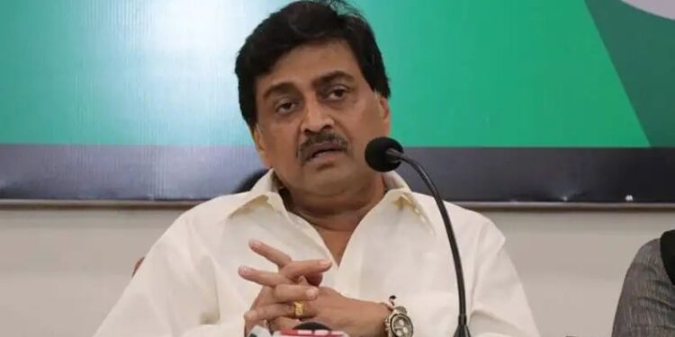 काँग्रेस पक्षाला मोठा धक्का ; अशोक चव्हाण भाजपात जाणार ; चव्हाणांसोबत जाणार इतके आमदार
