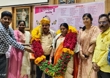 नेता कसा असावा? झेडपीतील राजेश देशपांडे यांच्या सेवानिवृत्ती कार्यक्रमात संघटनेच्या नेत्यांची भाषणबाजी रंगली !