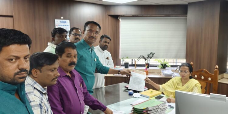 १० टक्के मराठा आरक्षणामध्ये आढळल्या गंभीर त्रुटी ; सकल मराठा समाजाने आणले निदर्शनास