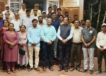 सोलापूरकरांची फसवणूक थांबवा, अभ्यासु आणि सुसंस्कृत उमेदवार द्या….