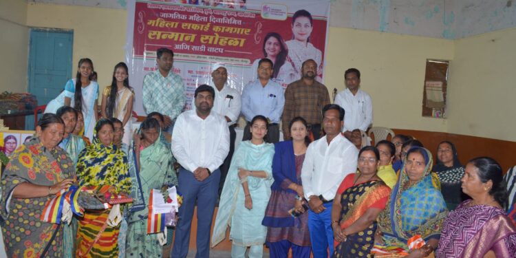 सफाई कामगार महिला याच माझ्यासाठी भारत माता ; आमदार प्रणिती शिंदे यांचे गौरवोदगार