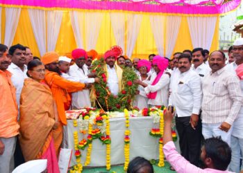 मंगळवेढेकरांनी केला आमदार समाधान आवताडे यांचा जंगी सत्कार ; हे तर मी माझे भाग्य समजतो