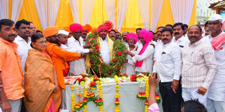 मंगळवेढेकरांनी केला आमदार समाधान आवताडे यांचा जंगी सत्कार ; हे तर मी माझे भाग्य समजतो