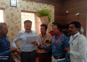 नामदार गिरीशभाऊंचे जिल्हा परिषद युनियनला हे आश्वासन ; मुंबईत बैठक लावणार