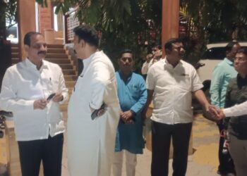 आमदार संजयमामांच्या फार्म हाऊसवर झालेल्या बैठकीत भाजपच्या रणजीतसिंह निंबाळकर यांना विजयी करण्याचा निर्धार