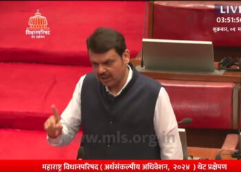 .. तर पोलिसांवर थेट बडतर्फीची कारवाई करेन ; गृहमंत्री देवेंद्र फडणवीस यांचा इशारा