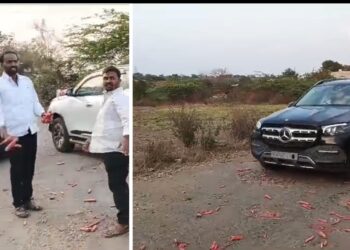 खा. रणजितसिंह नाईक निंबाळकर व आ. बबनराव शिंदे यांच्या वाहनासमोर फेकली ‘गाजर ‘ ; काय आहे नक्की प्रकार