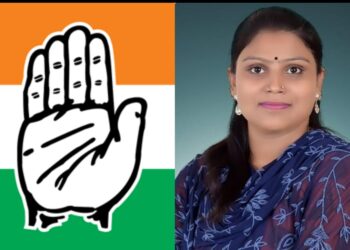 ज्योतीताई सहा महिने तुमच्या मुख्यमंत्र्यांनी काय केले? रामभाऊ आचारसंहितेत आश्वासन ; किती वेड्यात काढणार