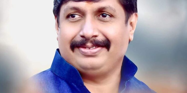 ब्रेकिंग : धैर्यशील मोहिते पाटील यांच्या विरोधातील हरकत फेटाळली ! न्यायालयाकडे जाण्याच्या सूचना