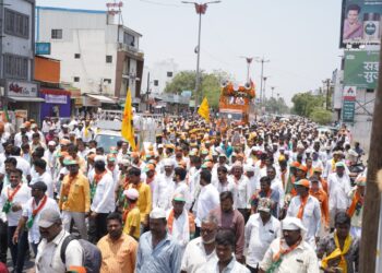 सोलापूरकर म्हणाले, ‘फिर एक बार मोदी सरकार’ ; भाजपा आणि महायुतीचे प्रचंड मोठे शक्ती प्रदर्शन 