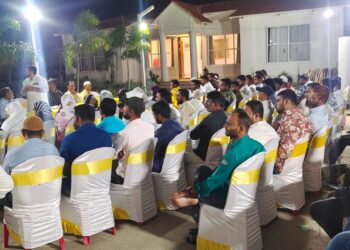 भाई लोग क्या करने का? उम्मीदवार देने का क्या नहीं, एमआयएमने घेतली विचारविनिमय बैठक ; काय ठरलं …