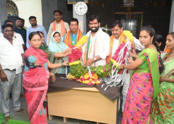 भूमिपुत्राला गावातच काम देण्यासाठी कटिबद्धः आमदार राम सातपुते यांचे आश्वासन