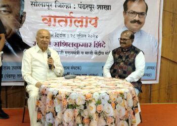 अभिजित पाटील व धवलसिंह मोहिते भाजपच्या वाटेवर? ; सुशीलकुमारांना प्रश्न ; पहा काय दिले उत्तर