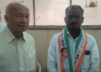 सोलापुरात राष्ट्रीय समाज पक्षाचा धक्का ; शहराध्यक्ष राजीनामा देऊन काँग्रेस पक्षात दाखल