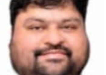 सोलापुरात वंचितने श्रीशैल गायकवाड यांना डावलले  ! राहुल गायकवाड सोलापूरचे उमेदवार तर माढयाचा उमेदवार ही ठरला