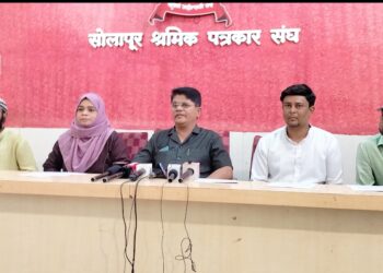 सोलापुरात एमआयएम पदाधिकाऱ्यांचे राजीनामे ; लोकसभेच्या उमेदवारीला तीव्र विरोध