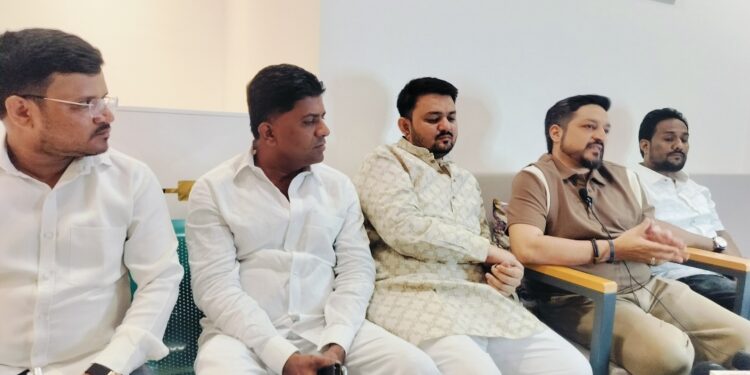 मोठी बातमी : सोलापुरात एमआयएम उमेदवार देणार नाही ; संविधान वाचविनाऱ्या पक्षाच्या सोबत राहणार