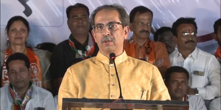 बाबासाहेब हे दलित व महाराष्ट्राचे, घटना त्यांची म्हणून भाजपाला आकस ; उध्दव ठाकरेंचा आरोप ; धाराशिव मध्ये “मोदी तुम्ही हे केलेच पाहिजे” !