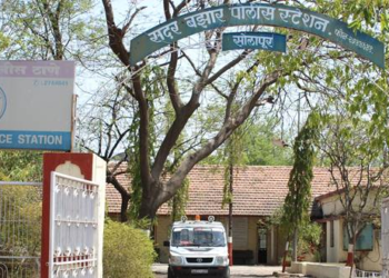 शौकत पठाण, रियाज सय्यदसह सहा जणांवर गुन्हा दाखल ; सोलापुरात मतदारांना….