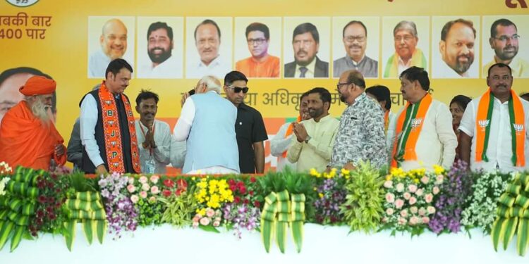 राम सातपुते यांच्या पाठीशी खंबीर ‘विकास ‘ ज्याला लाभला नरेंद्र मोदींचा ही सहवास ; कोण आहे हा विकास?