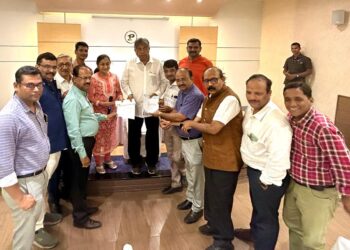 सोलापूरातील डॉक्टर्ससोबत पालकमंत्री चंद्रकांत पाटलांनी साधला संवाद