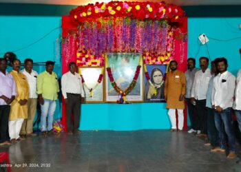 हगलूरच्या आंबेडकर जयंती मिरवणुकीत महिलांच्या लेझीमने वेधले लक्ष ; भव्य मिरवणुकीने जयंतीची सांगता