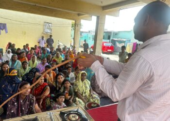 सोलापुरात गौरी भारत गॅस एजन्सीने ग्राहकांना दिले सुरक्षेचे प्रशिक्षण