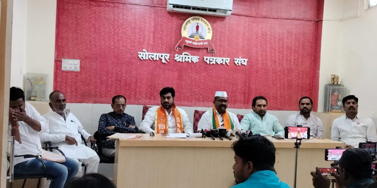 मराठ्यांनों महायुतीला मतदान करा ; नरेंद्र पाटील यांचे सोलापुरात आवाहन ; आरक्षणाचा विषय येताच झाले आक्रमक