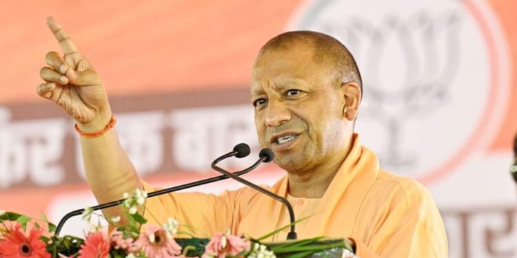 काँग्रेसला मत म्हणजे आतंकवादाला चालना ; मुख्यमंत्री योगी आदित्यनाथ यांचा थेट आरोप ; सोलापुरात सुशीलकुमार शिंदे टारगेट